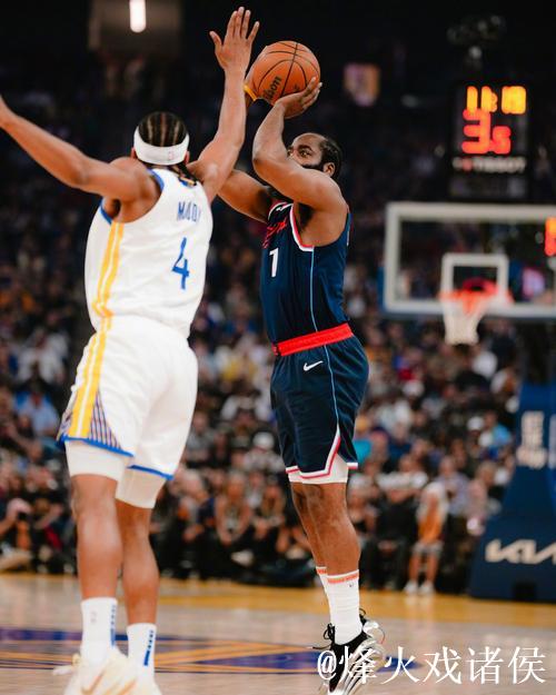哈登24+12助快船险胜猛龙豪取4连胜 公牛逆转击败老鹰 哈登24+12助快船险胜猛龙豪取4连胜 公牛逆转击败老鹰
